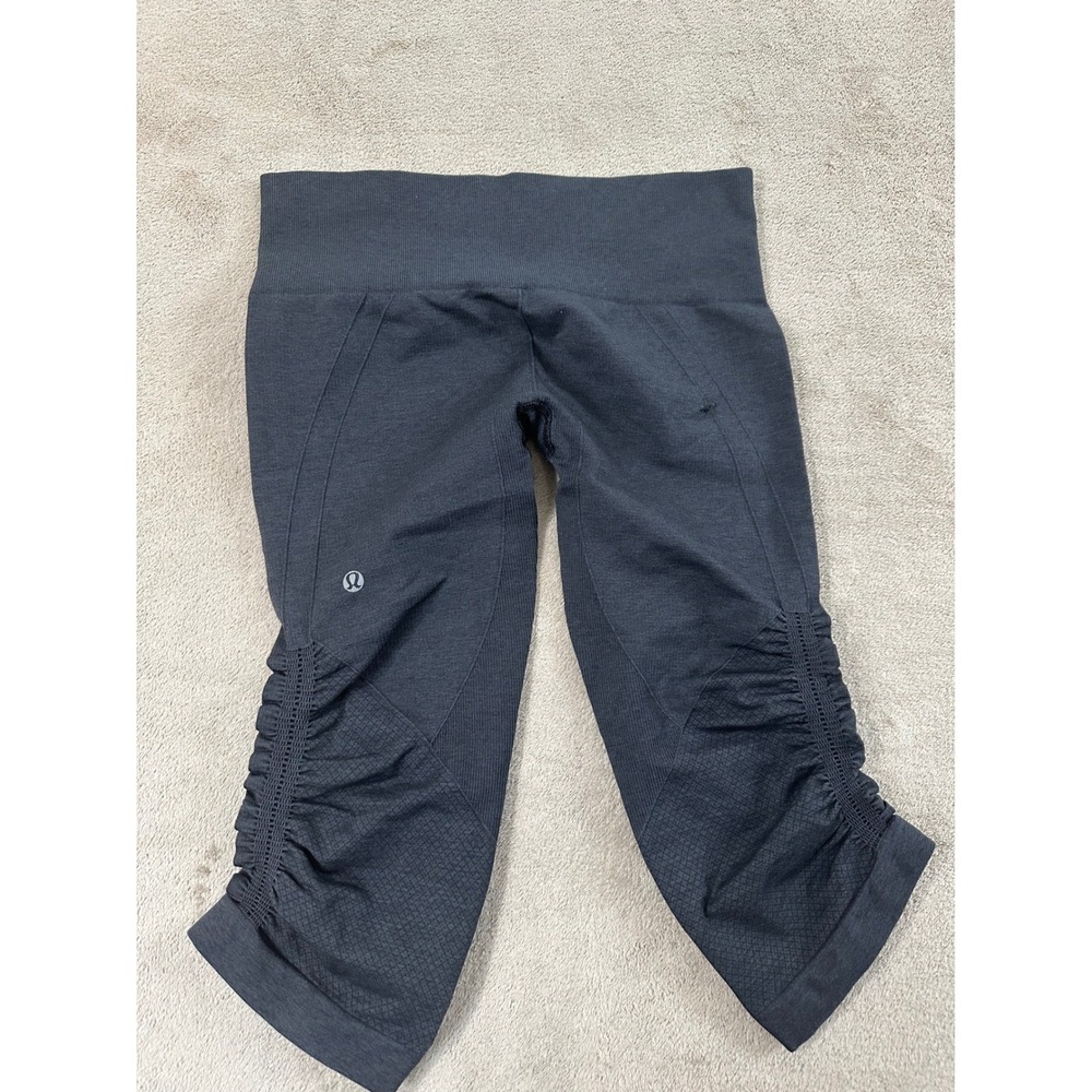 Lululemon The Flow Crop‎ Leggings Womens Gray Ruched Pointelle Seamless